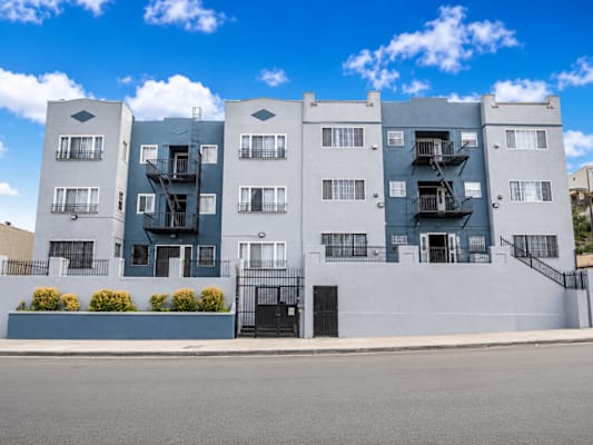 822 South Park View Street property